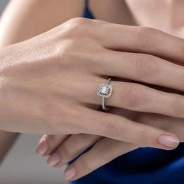0,20 Karat Baget Pırlanta Yüzük